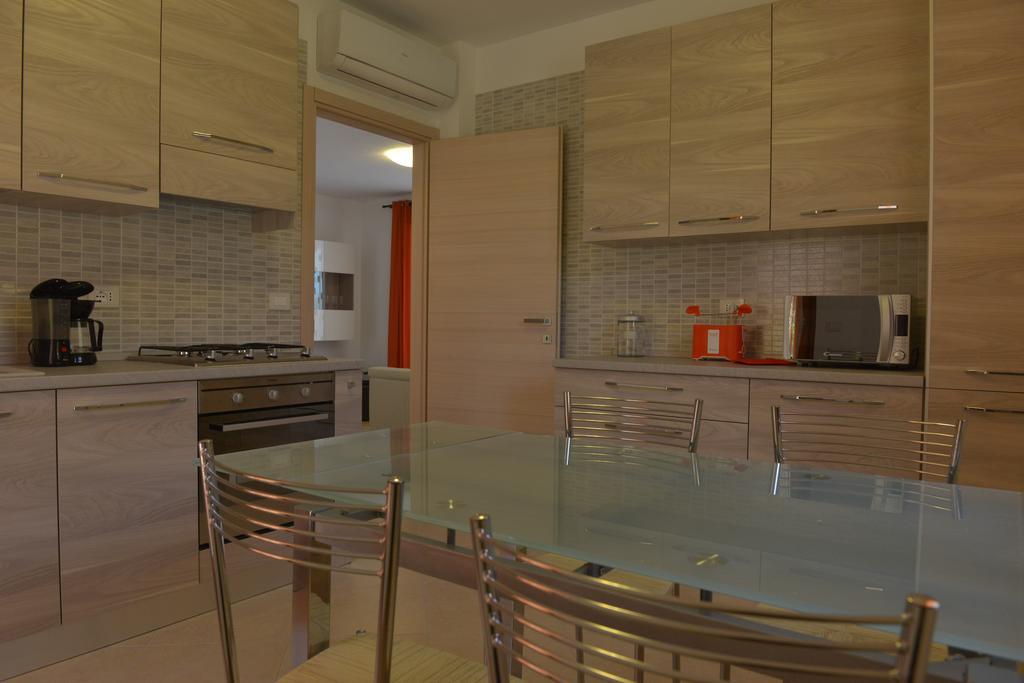 Villa Artemia Manerba del Garda Habitación foto